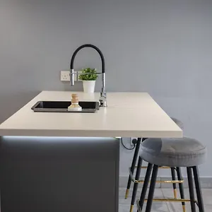 https://4-reed-street-apartment.yorkshirehotels.net